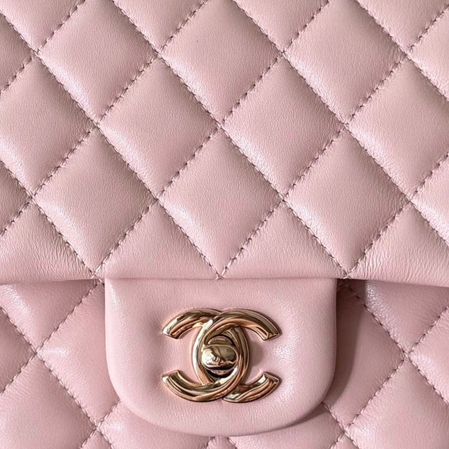 CHANEL 25S CLASSIC FLAP BAG 25 CM IN LIGHT PINK LAMBSKIN WITH GOLD HARDWARE