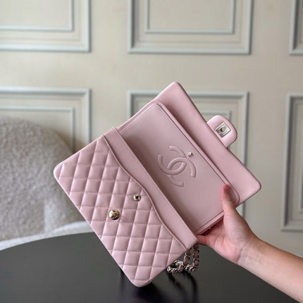 CHANEL 25S CLASSIC FLAP BAG 25 CM IN LIGHT PINK LAMBSKIN WITH GOLD HARDWARE