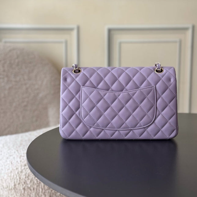 CHANEL 25S CLASSIC FLAP BAG 25 CM IN LIGHT PURPLE LAMBSKIN WITH GOLD HARDWARE