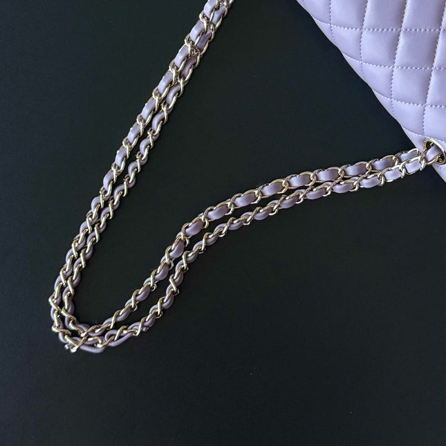 CHANEL 25S CLASSIC FLAP BAG 25 CM IN LIGHT PURPLE LAMBSKIN WITH GOLD HARDWARE