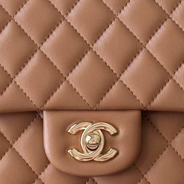 CHANEL 25S CLASSIC FLAP BAG 25 CM IN LIGHT BROWN LAMBSKIN WITH GOLD HARDWARE