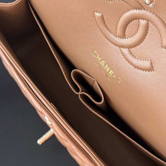 CHANEL 25S CLASSIC FLAP BAG 25 CM IN LIGHT BROWN LAMBSKIN WITH GOLD HARDWARE