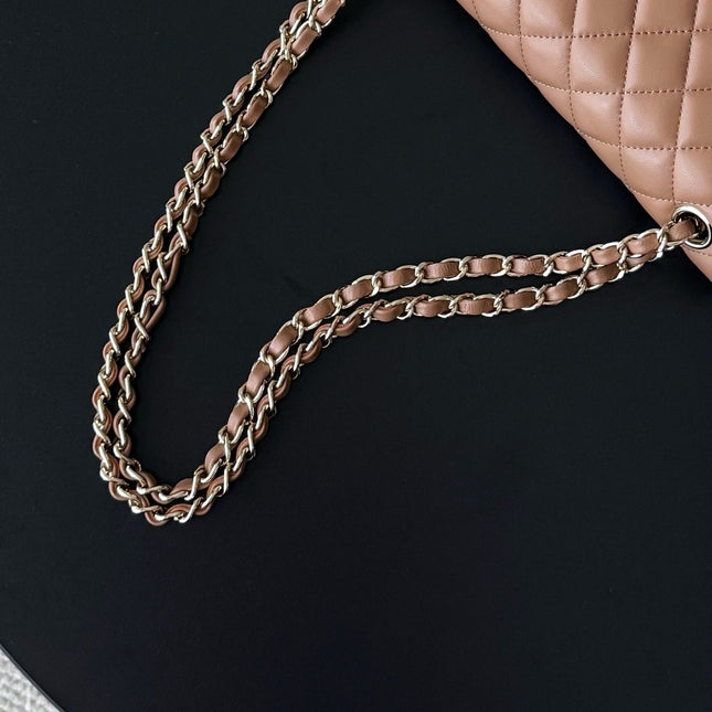 CHANEL 25S CLASSIC FLAP BAG 25 CM IN LIGHT BROWN LAMBSKIN WITH GOLD HARDWARE