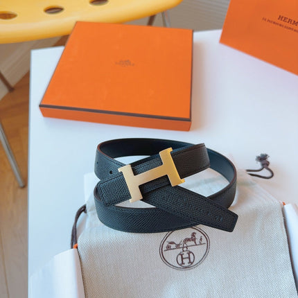 MINI H BELT BUCKLE & REVERSIBLE BLACK LEATHER STRAP 24 MM GOLD HARDWARE
