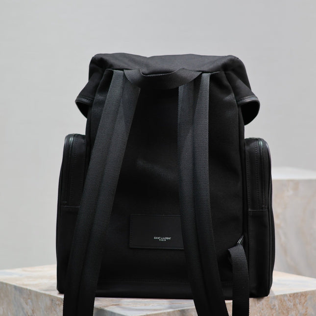CITY MULTI-POCKET BACKPACK 42 IN BLACK NYLON AND SMOOTH CALFSKIN
