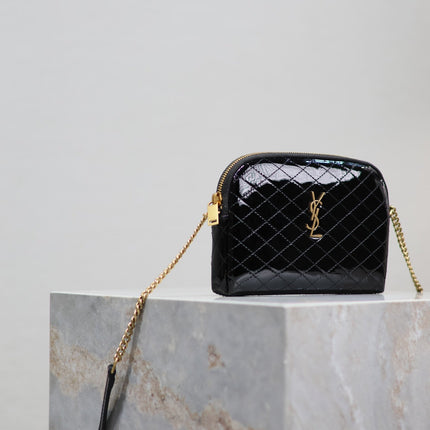 GABY ZIPPED POUCH 19 IN BLACK GLOSSY LAMBSKIN GOLD HARDWARE