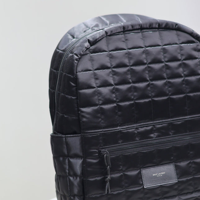 BACKPACK 37 IN BLACK PLAID NYLON