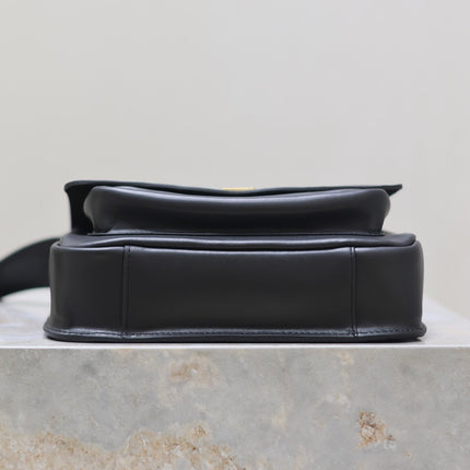 NIKI BABY 22 IN CHARCOAL GRAY CALFSKIN GOLD LOGO