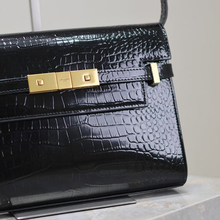 MANHATTAN SMALL 24 IN BLACK CROCODILE PATTERN GLOSSY CALFSKIN GOLD BUCKLE