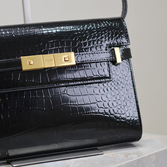 MANHATTAN SMALL 24 IN BLACK CROCODILE PATTERN GLOSSY CALFSKIN GOLD BUCKLE
