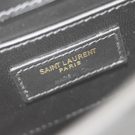MANHATTAN MINI 19 IN BLACK SMOOTH LAMBSKIN GOLD BUCKLE