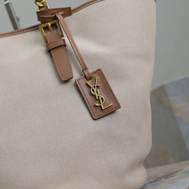 TOTE BAG 47 IN WHITE CANVAS AND BROWN LEATHER TRIM GOLD HARDWARE