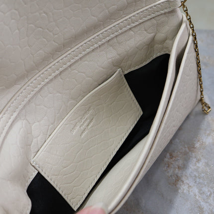 CALYPSO POUCH 24 IN WHITE ELEPHANT TEXTURED LAMBSKIN GOLD LOGO