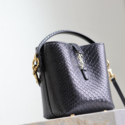 YSL 25S LE 37 BUCKET 15 IN BLACK SNAKE EMBOSSED CALFSKIN GOLD HARDWRE