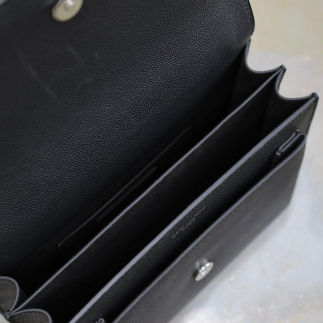 YSL 25S SUNSET MEDIUM 22 IN BLACK GRAINED CALFSKIN SILVER HARDWRE