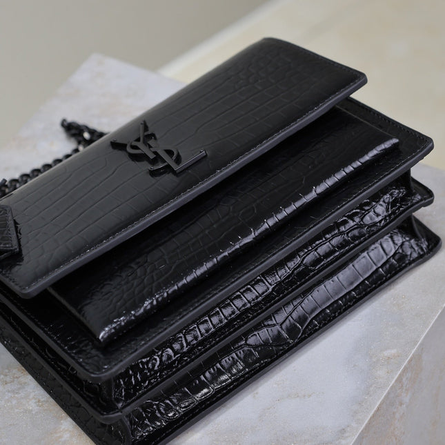 YSL 25S SUNSET MEDIUM 22 IN BLACK CROCODILE-EMBOSSED SHINY CALFSKIN BLACK HARDWRE