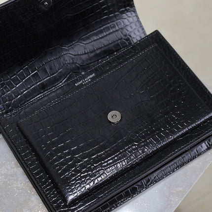 YSL 25S SUNSET MEDIUM 22 IN BLACK CROCODILE-EMBOSSED SHINY CALFSKIN BLACK HARDWRE