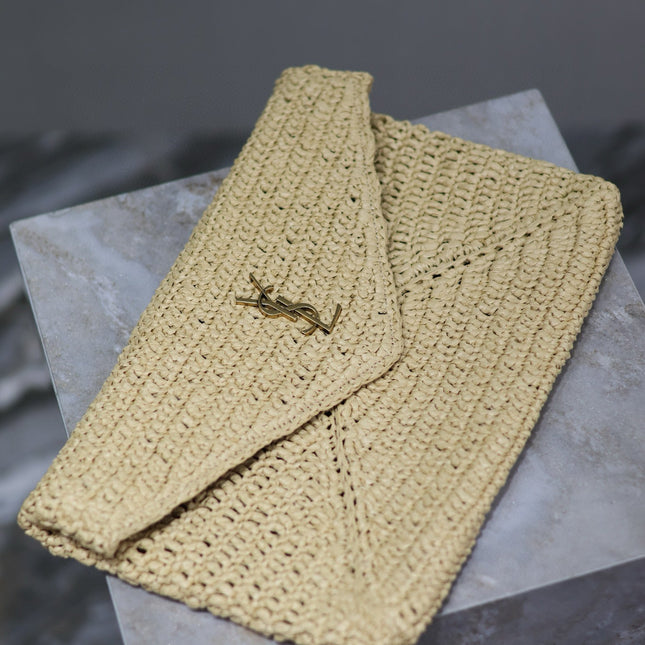YSL 25S CASSANDRE LARGE ENVELOPE POUCH 29 IN NATURAL RAFFIA GOLD HARDWRE