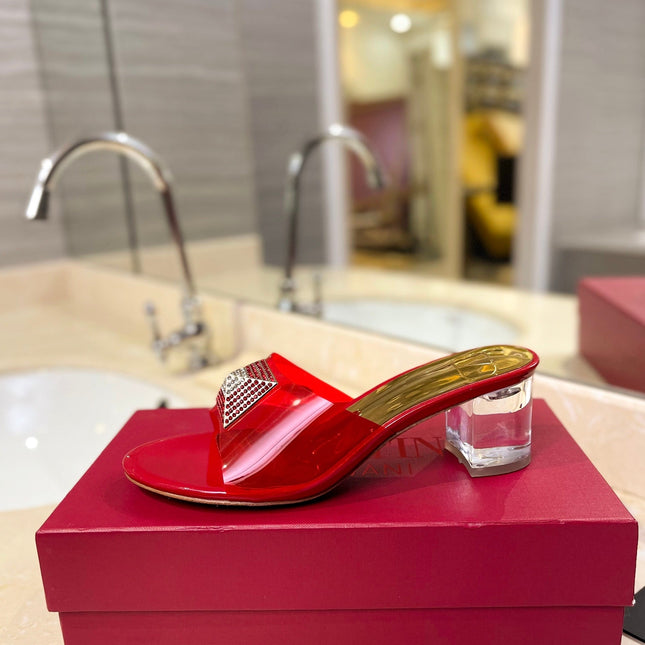 HIGH MULE 60MM IN CHERRY RED SHEEPSKIN AND TRANSPARENT PVC