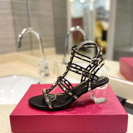 ROCKSTUD SANDAL WITH STRAP IN BLACK CALFSKIN 60 MM