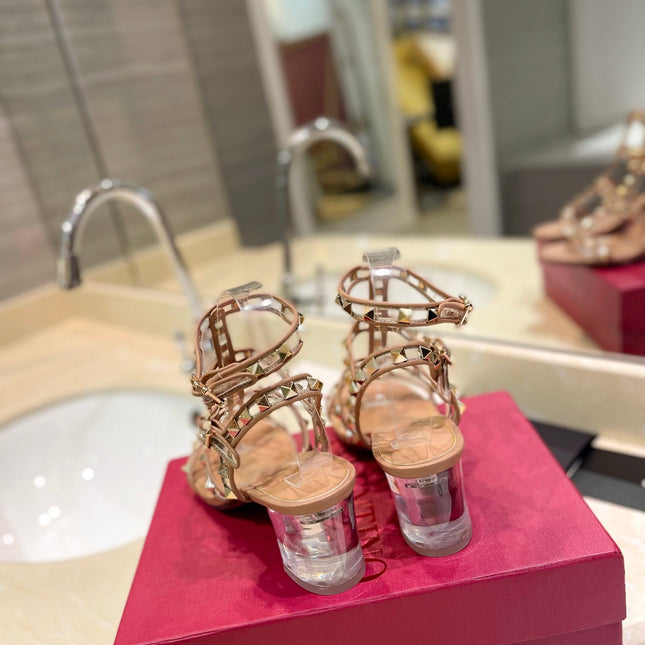 ROCKSTUD SANDAL WITH STRAP IN CAMEL BROWN CALFSKIN 60 MM