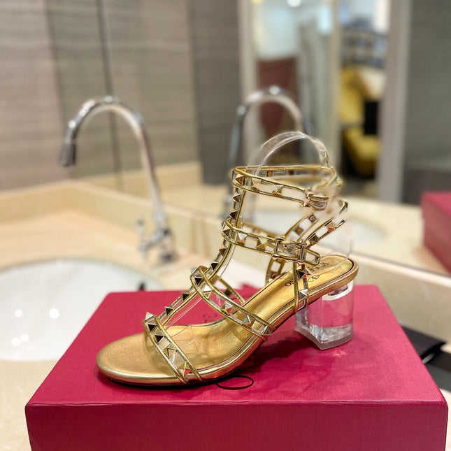 ROCKSTUD SANDAL WITH STRAP IN GOLD CALFSKIN 60 MM