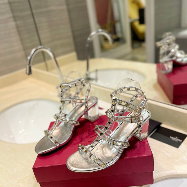 ROCKSTUD SANDAL WITH STRAP IN SILVER CALFSKIN 60 MM