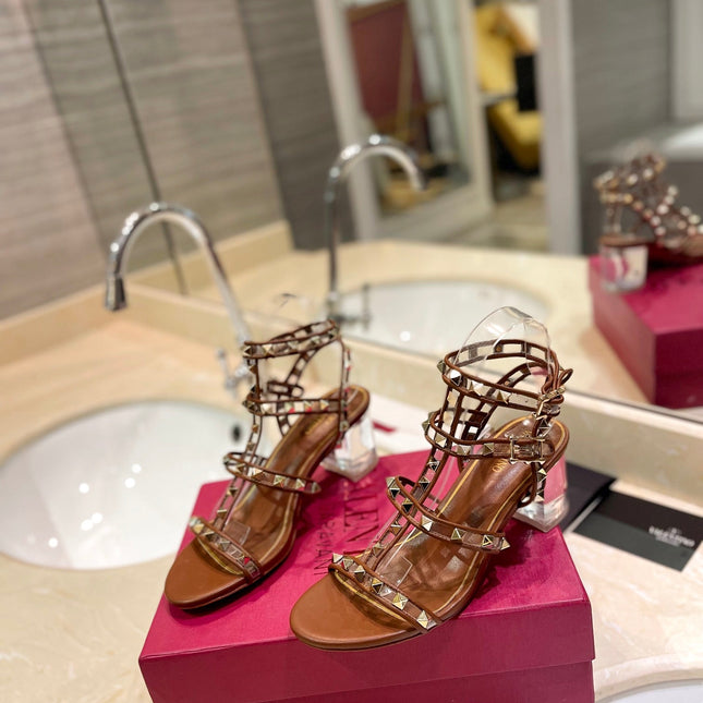 ROCKSTUD SANDAL WITH STRAP IN BRONZE BROWN CALFSKIN 60 MM