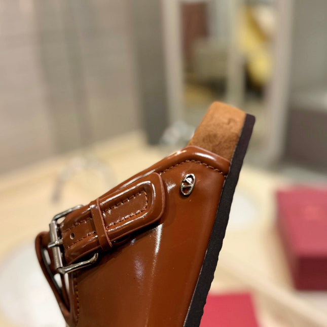 FUSSFRIEND BRONZE BROWN PATENT CALFSKIN LEATHER SABOT