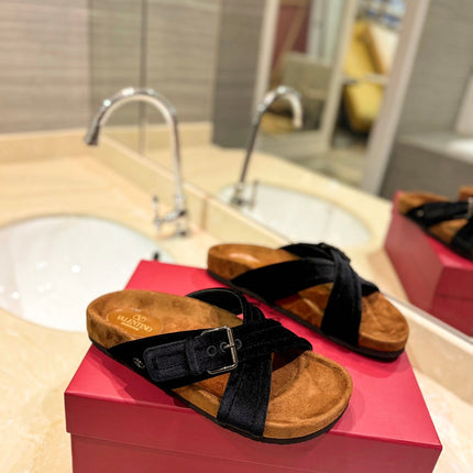 FUSSFRIEND BLACK SILK VELVET SLIDE SANDALS