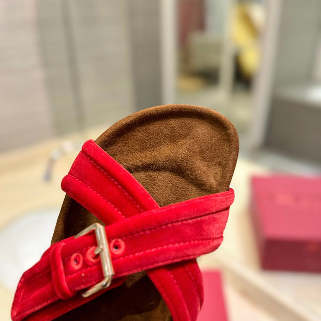 FUSSFRIEND CHERRY RED SILK VELVET SLIDE SANDALS