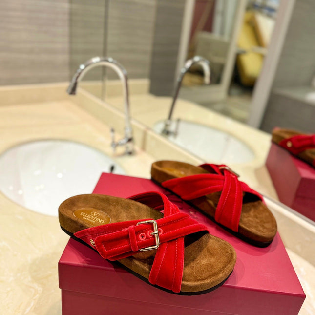 FUSSFRIEND CHERRY RED SILK VELVET SLIDE SANDALS