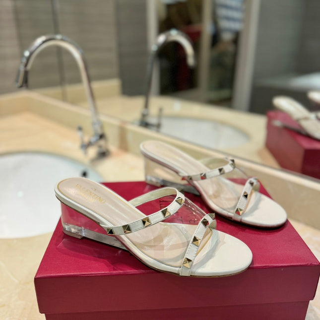 ROCKSTUD MULE SANDALS IN WHITE CALFSKIN AND TRANSPARENT PVC FILM