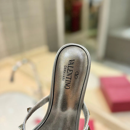 ROCKSTUD MULE SANDALS IN SILVER CALFSKIN AND TRANSPARENT PVC FILM
