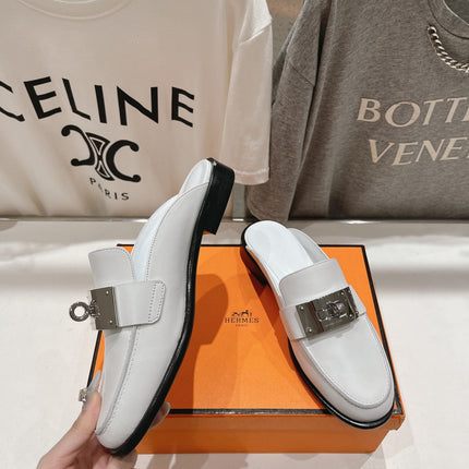 IOTA MULE WHITE CALFSKIN