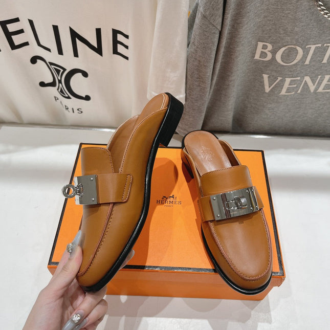 IOTA MULE CARAMEL CALFSKIN
