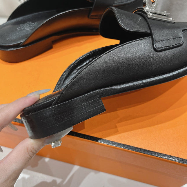IOTA MULE BLACK CALFSKIN