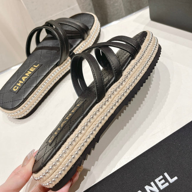 SLIPPERS CROSS STRAPS IN BLACK LAMBSKIN