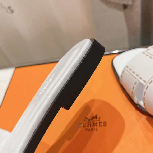 Idioma Sandal White Calfskin