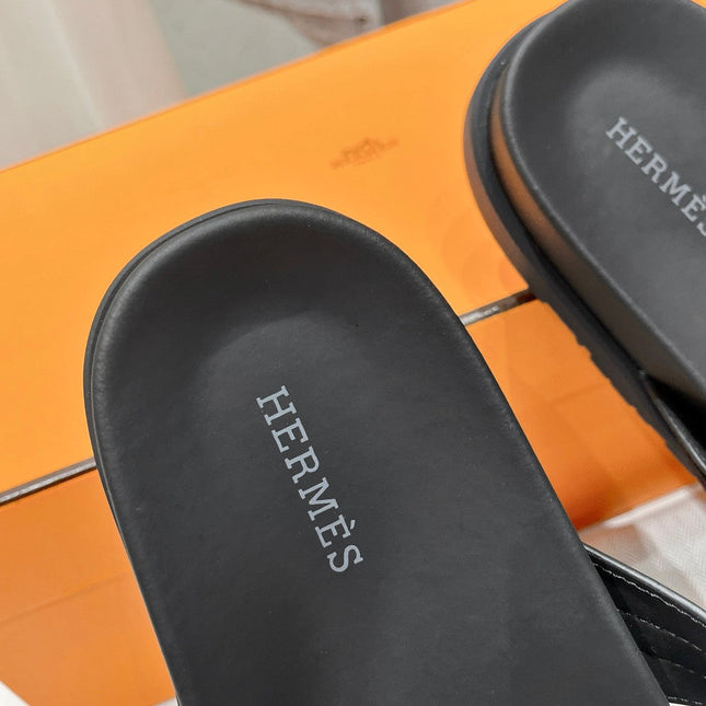 EMPIRE SANDAL BLACK SUEDE