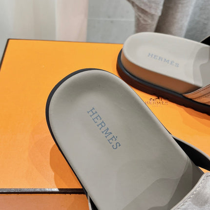 EMPIRE SANDAL LIGHT GRAY SUEDE