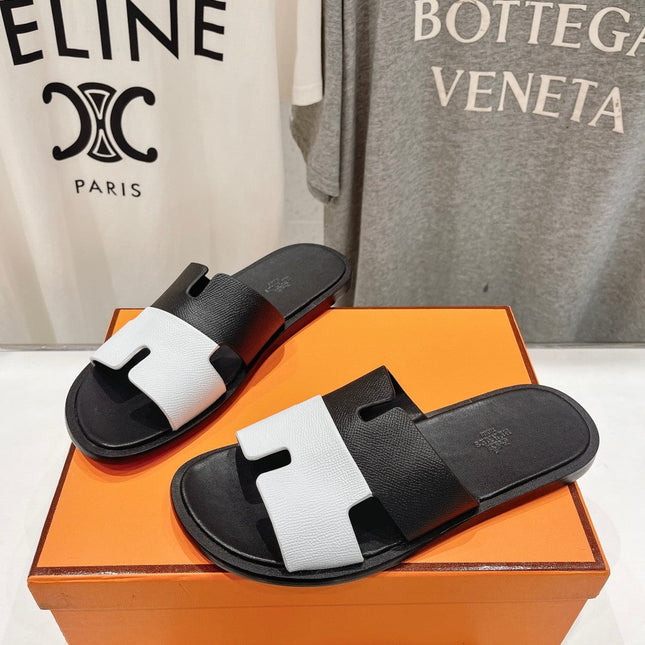 IZMIR SANDAL BLACK MIX WHITE LAMBSKIN