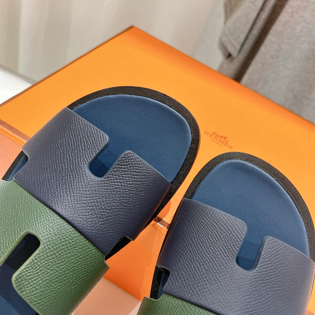 IZMIR SANDAL AEGEAN MIX HUNTER MIX PEACOCK LAMBSKIN