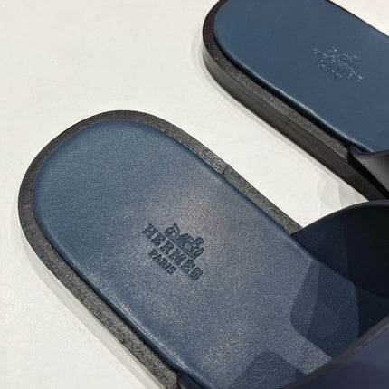 IZMIR SANDAL INDIGO LAMBSKIN