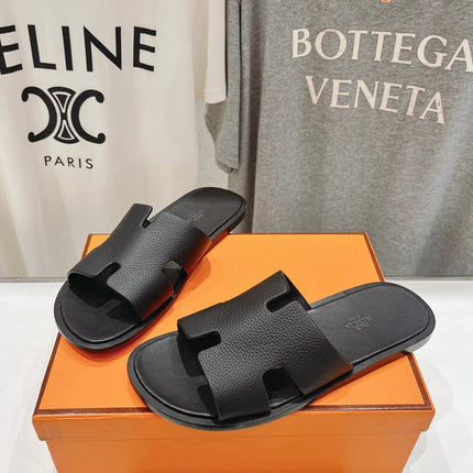 IZMIR SANDAL BLACK LAMBSKIN