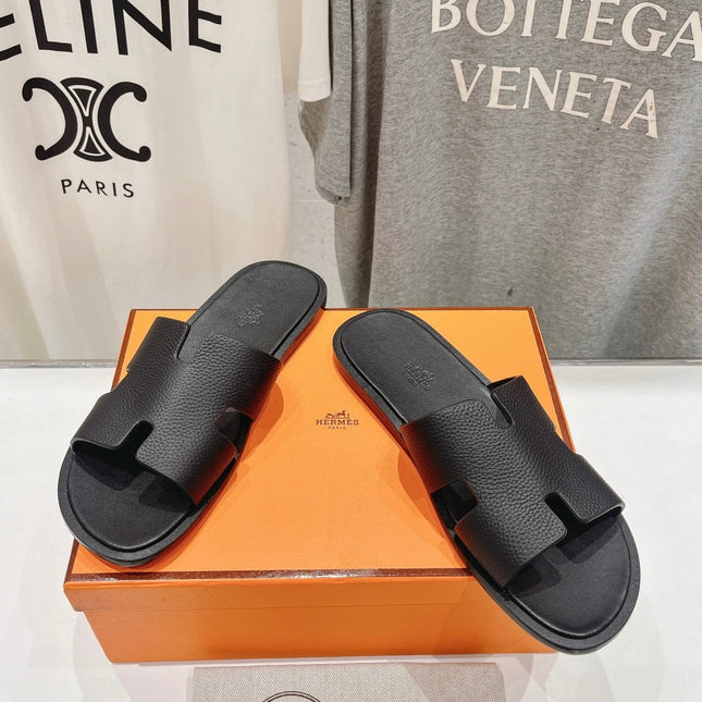 IZMIR SANDAL BLACK LAMBSKIN