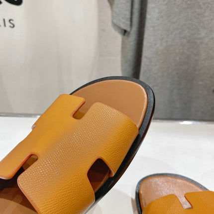 IZMIR SANDAL AMBER LAMBSKIN