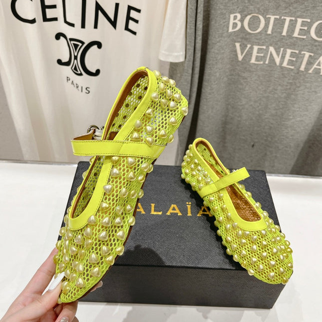 ALAIA PEARL MARY JANE SHOES IN NEON YELLOW MESH AND CALFSKIN