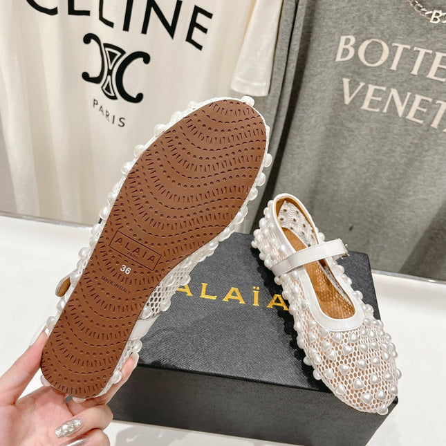 ALAIA PEARL MARY JANE SHOES IN WHITE MESH AND CALFSKIN