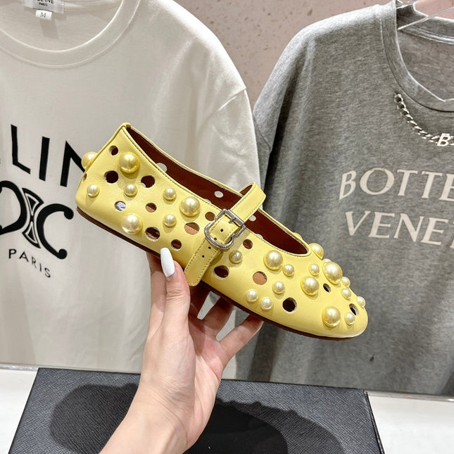 ALAIA PEARL MARY JANE SHOES IN YELLOW CORN LAMBSKIN